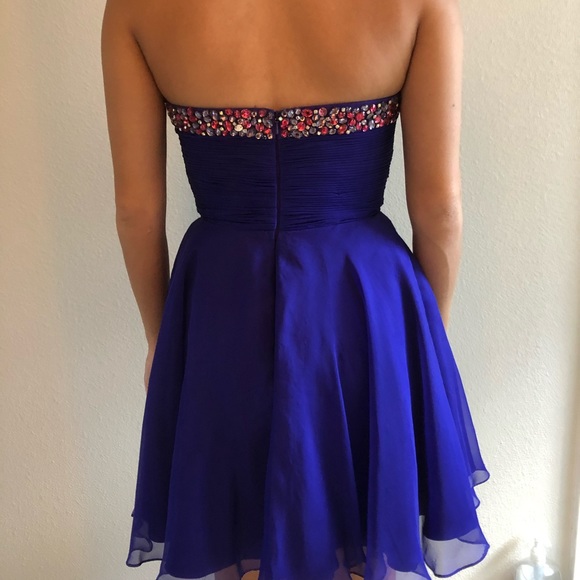 Homecoming Dress - Picture 2 of 2